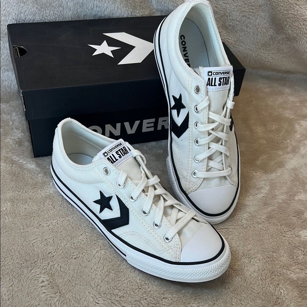 Converse All Star White Sneakers‎